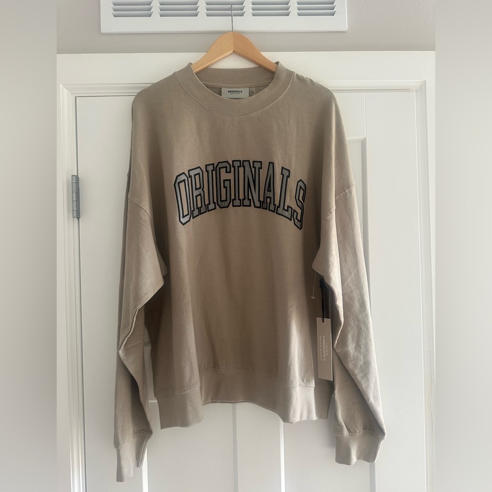 Brooklyn Cloth Originals Satin Applique sweatshirt - Picture 15 of 17